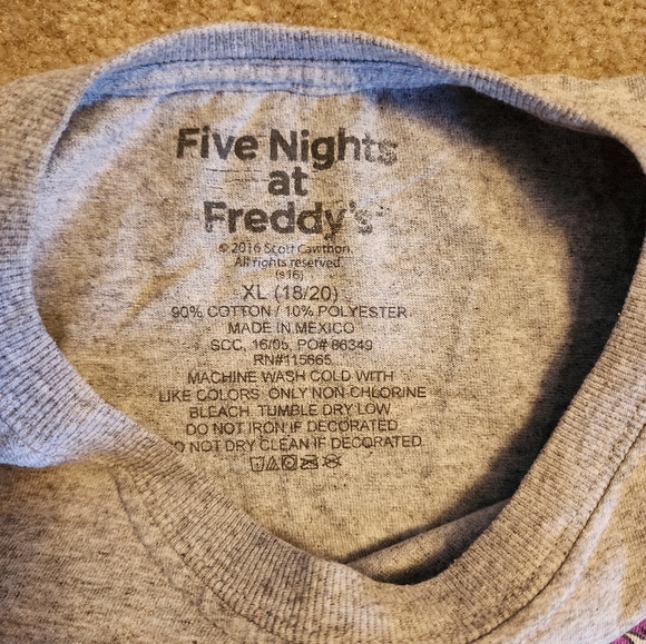 Boys five nights at Freddy's tshirt - Picture 3 of 5